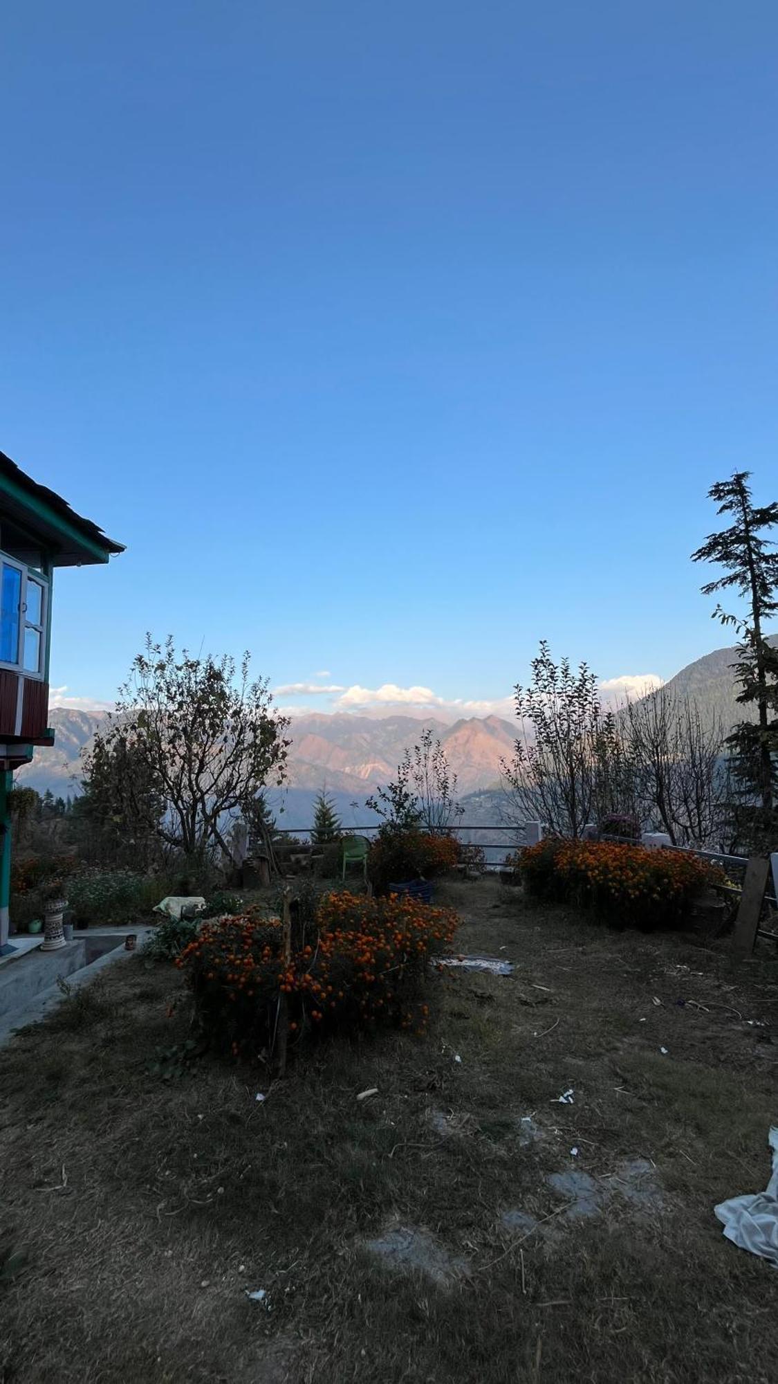 Hotel Mountain Eyrie Banjār Exteriér fotografie